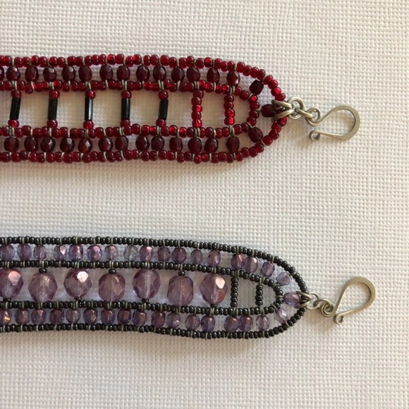 Handmade beaded noir bracelets set/2 red lavender - Picture 2 of 3